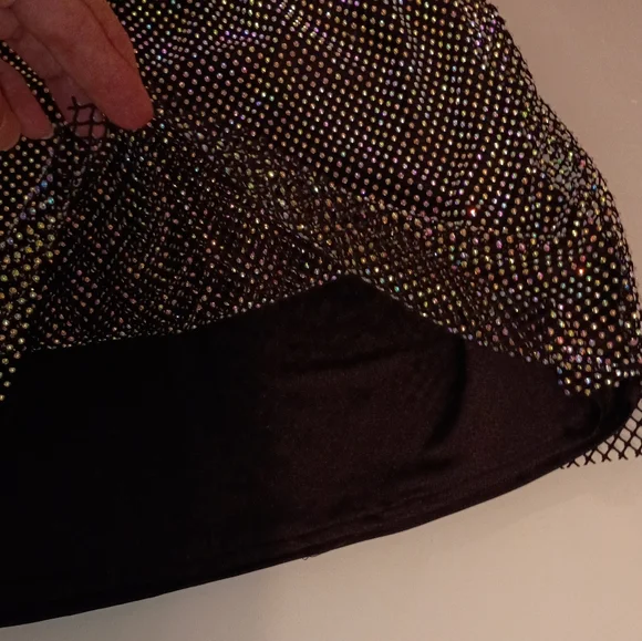 Steve Madden Glittering Fishnet Black Mini Skirt - Picture 5 of 11